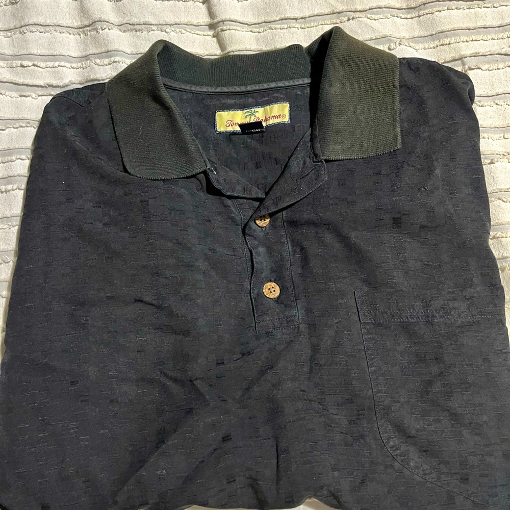 Selling 100% silk Tommy Bahama shirt